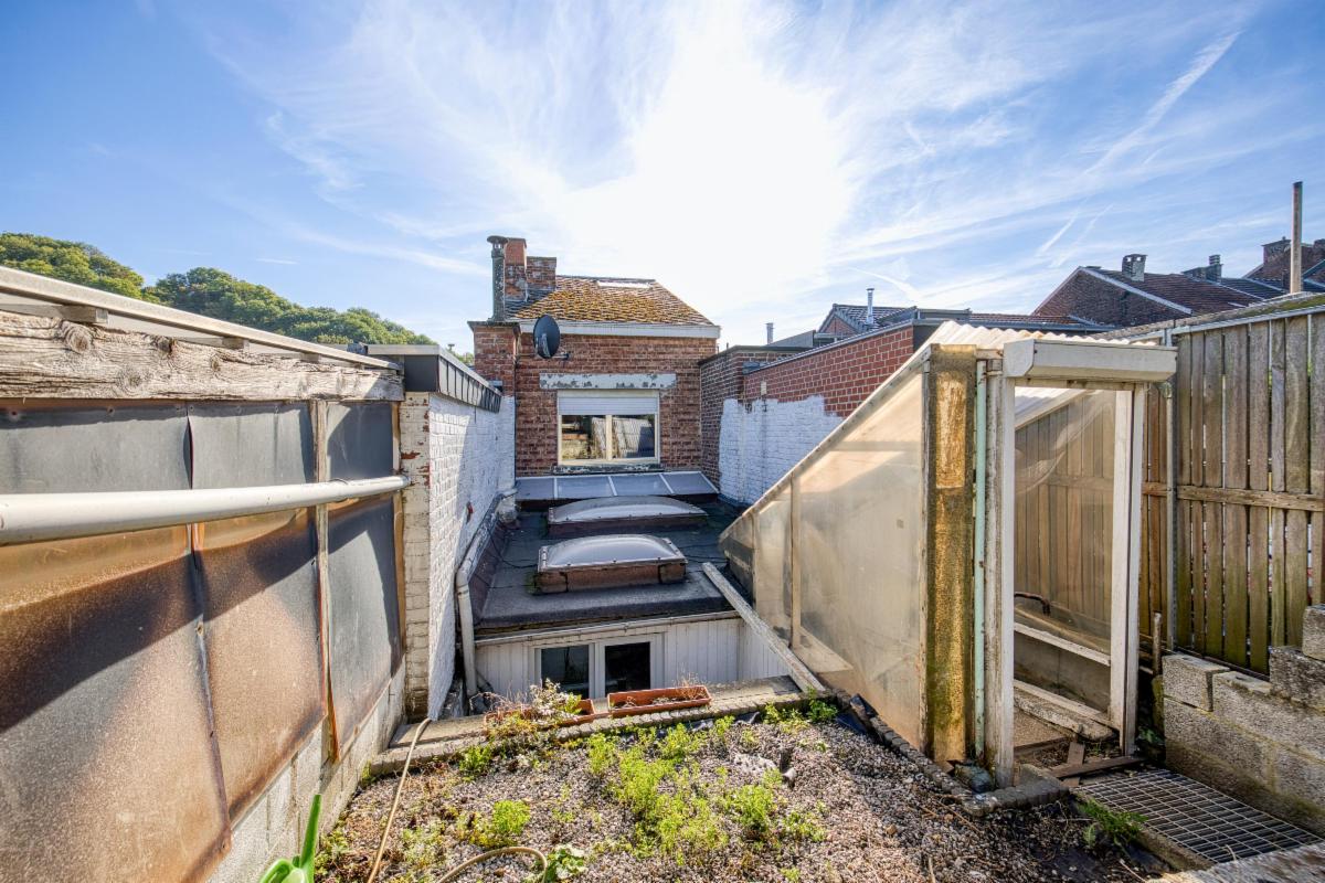 Photo 20 du bien Agréable maison à rénover avec jardin et parking